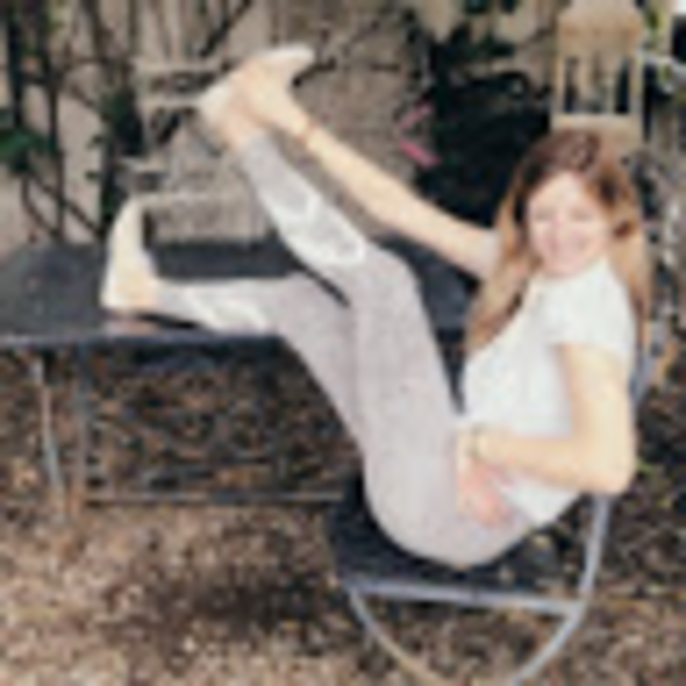 Meet your Posher, Leah